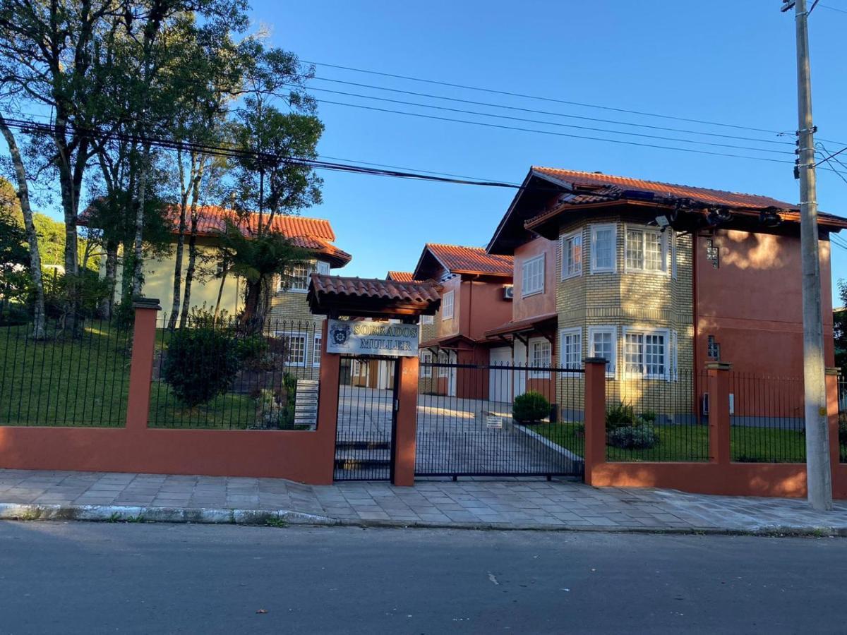 Apartamento Sobrados Muller Gramado Exterior foto